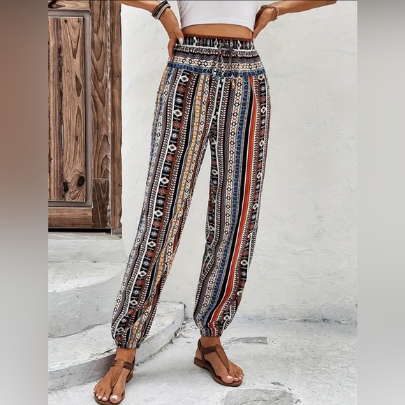 NWOT Tribal Print Drawstring Jogger Pants - Picture 3 of 3